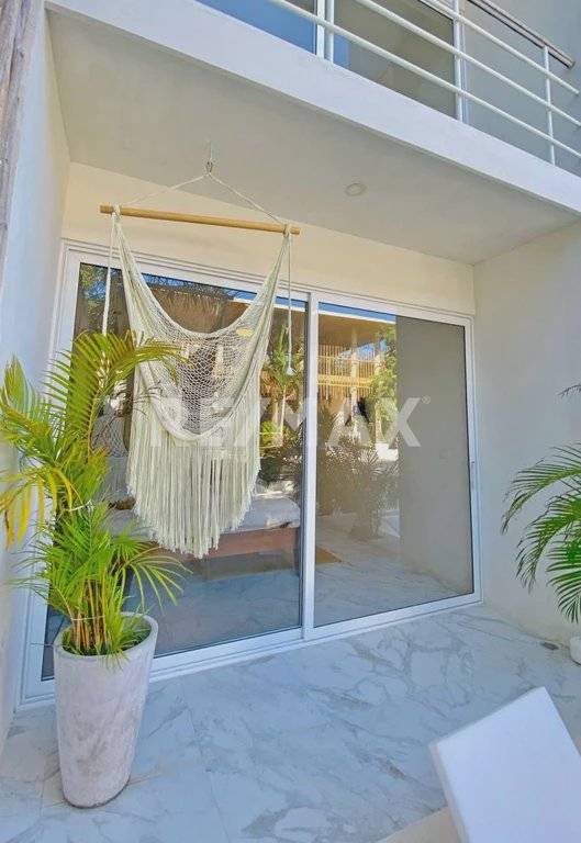 Loft moderno con alberca y jacuzzi en venta 3