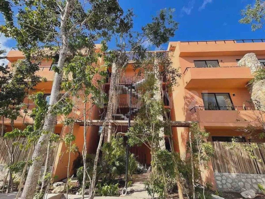 Estudio semi amueblado en Tulum con amenidades 2