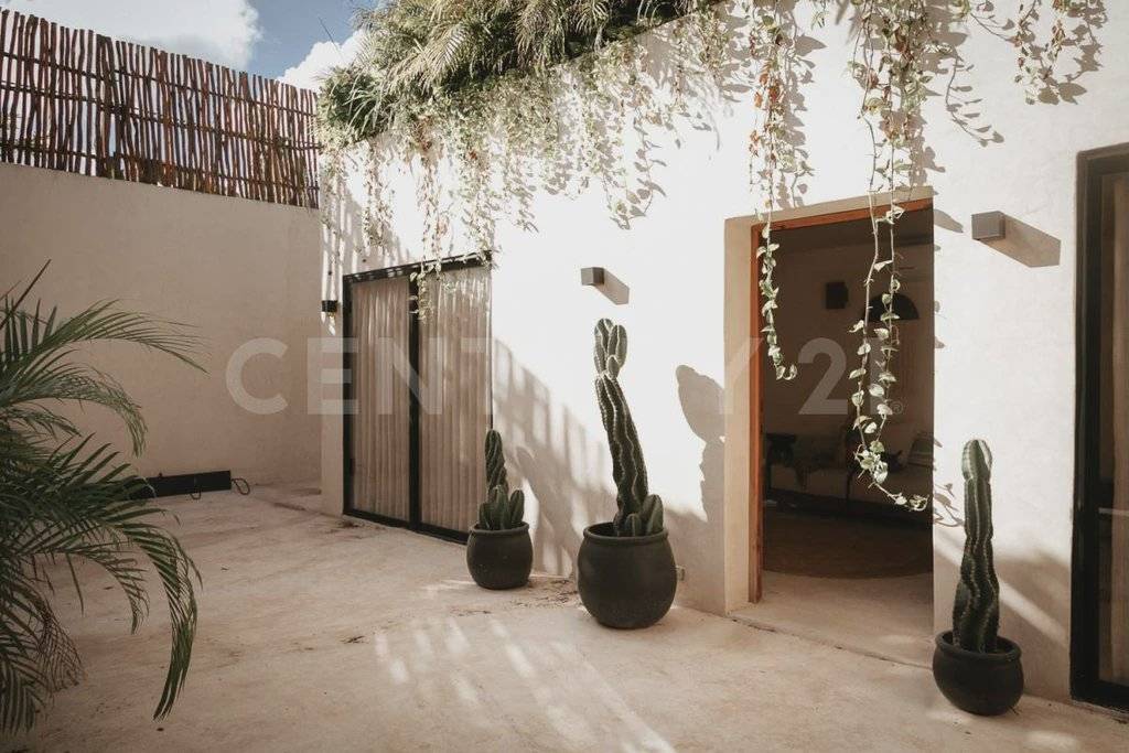 Casa con alberca y jardín en Tulum 2