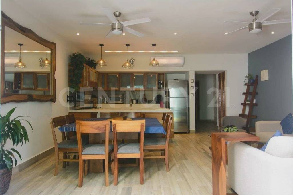 Casa nueva con terraza y excelente ubicación 2