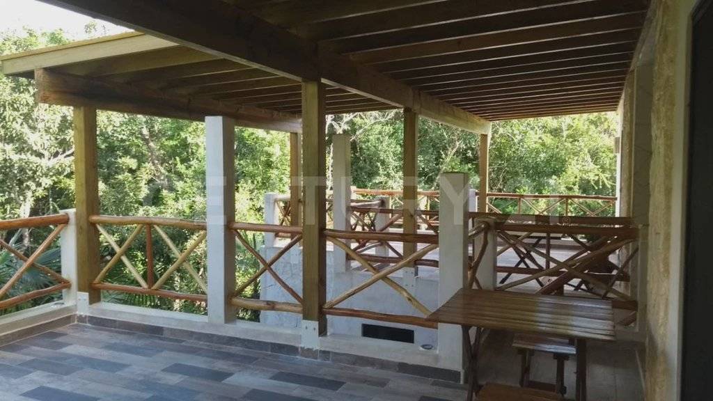 Exclusiva villa en Tulum con cabaña y jardín 5