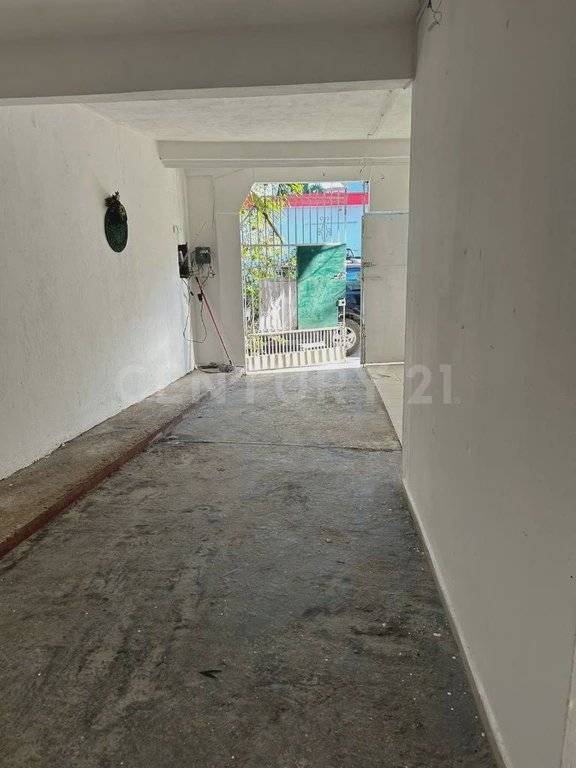 Oportunidad única en Tulum: local y hogar! 2