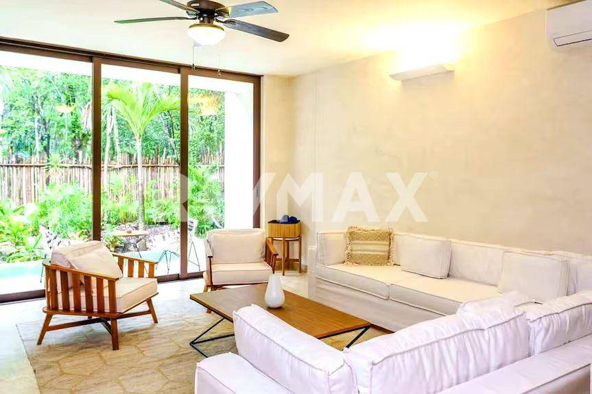 Exclusivo Townhouse en Lúum Zamá con amenidades 3