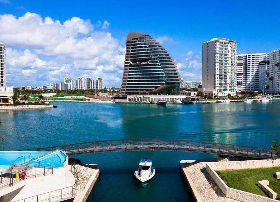 Exclusivo departamento con terraza y jacuzzi 2