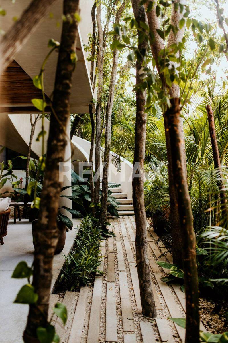 Refugio tropical con jacuzzi en Tulum 5