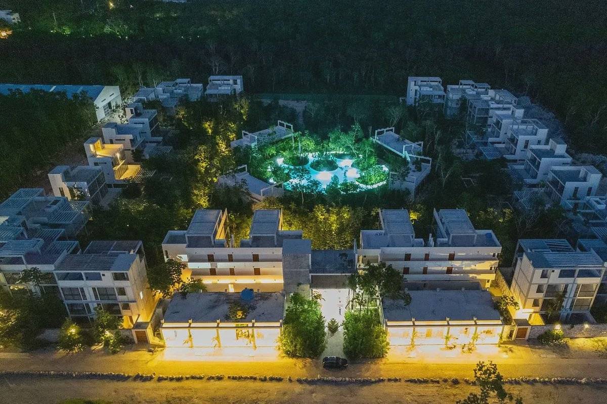 Diseño fluido y amplias terrazas en Tulum 3