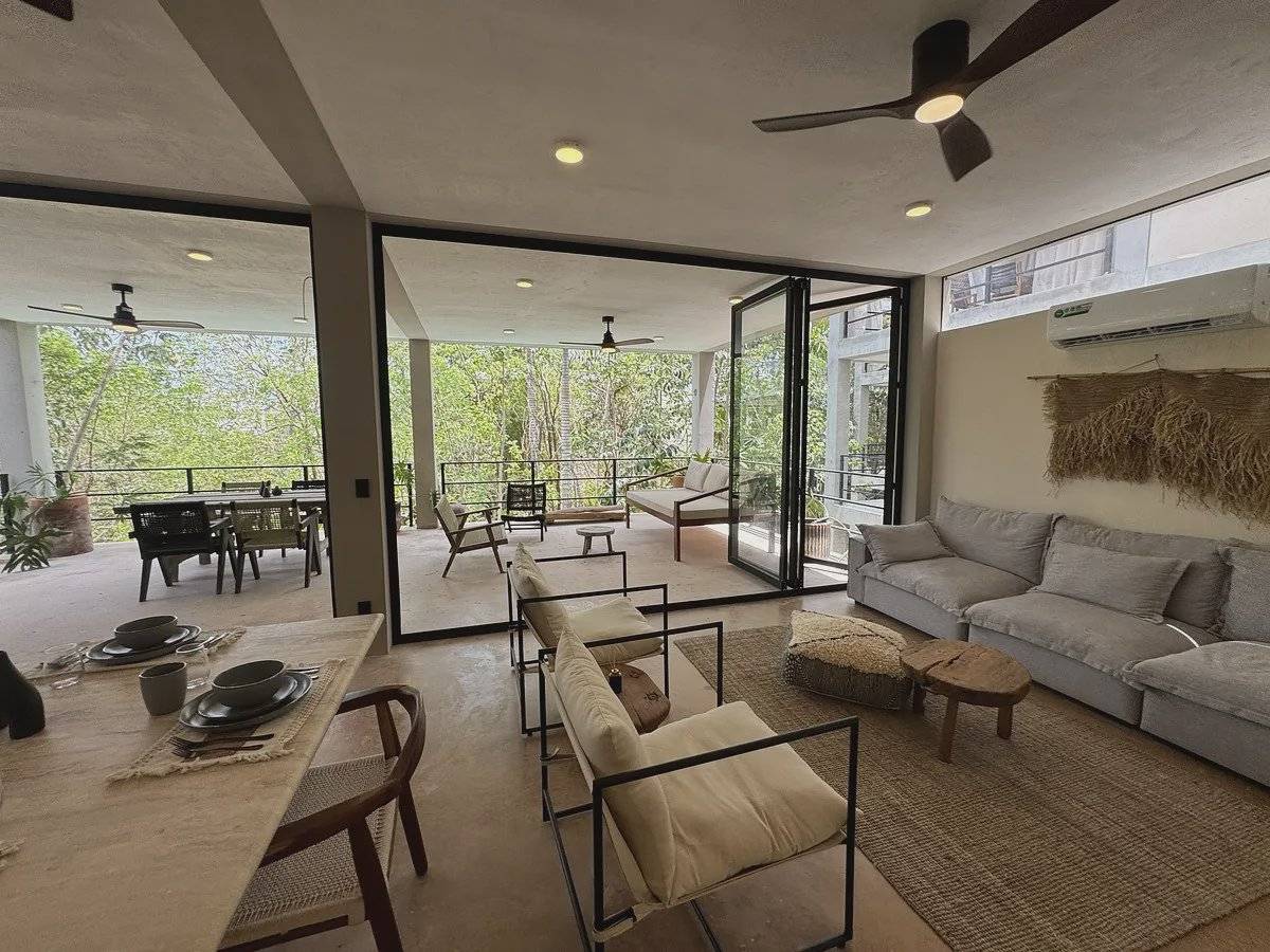Diseño fluido y amplias terrazas en Tulum 4