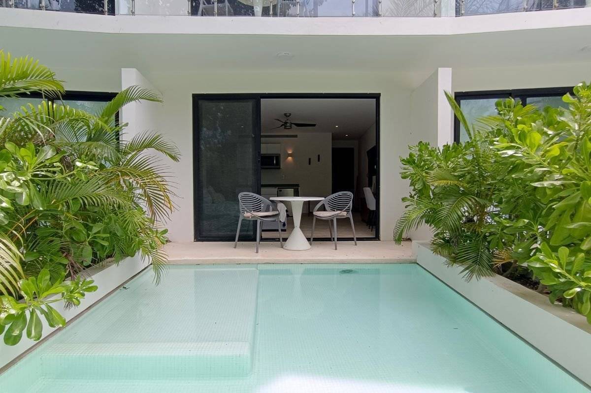 Estudio moderno con swim up en Tulum 4