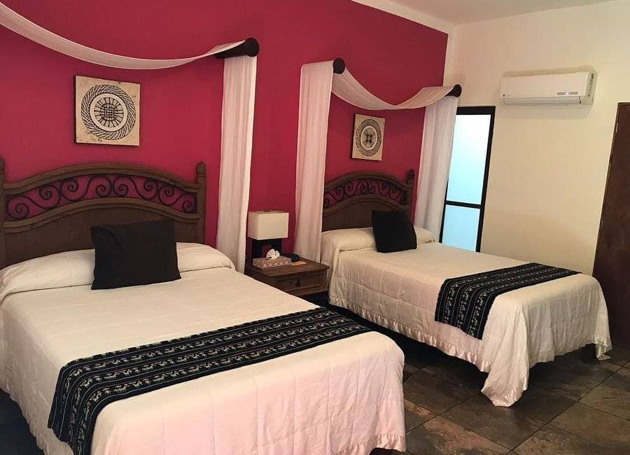 Hotel colonial en Tulum con alberca y más 3