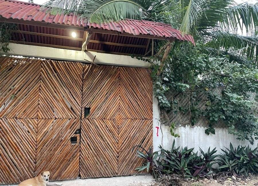 Casa en Tulum con jardín y bodega amplia 4