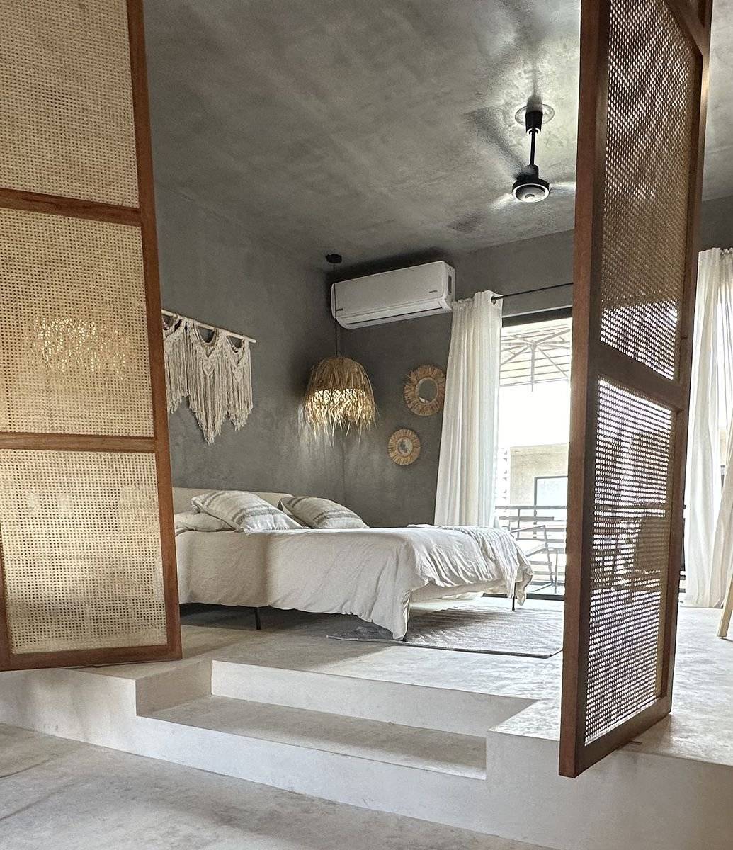 Depto nuevo con balcón y plunge pool privada 3