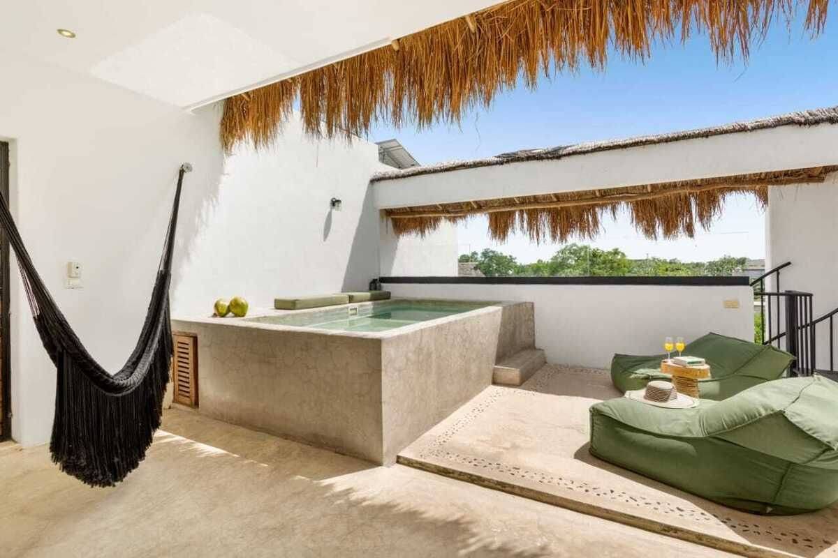 Condos con alberca privada en La Veleta 4