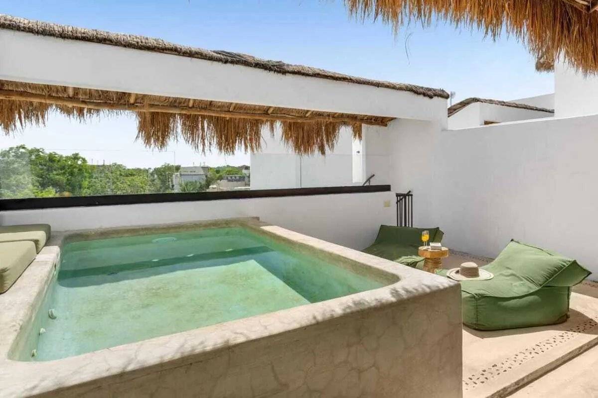 Condos con alberca privada en La Veleta 1