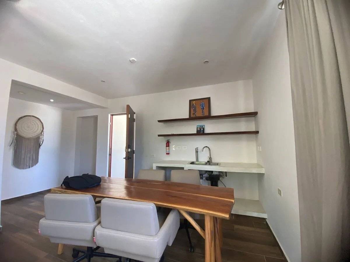Casa Malix: ¡Tu oasis privado en Tumbenka! 4