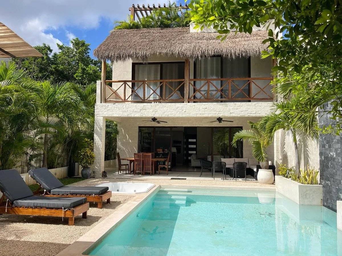 Villa tropical lista para rentar en Tulum 1
