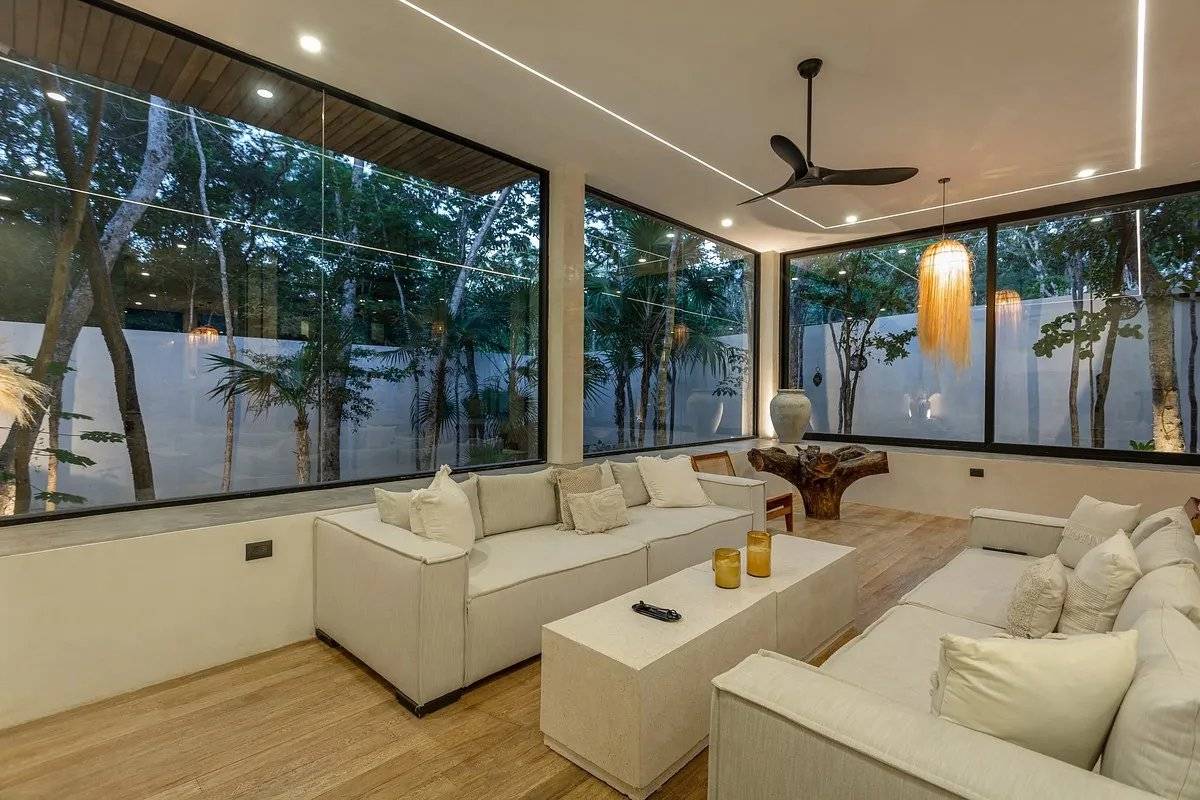 Villa minimalista con piscina y vistas a la jungla 2