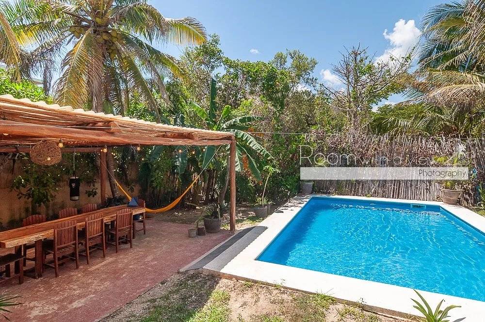 Casa de lujo frente al mar en Bahía Tankah 3