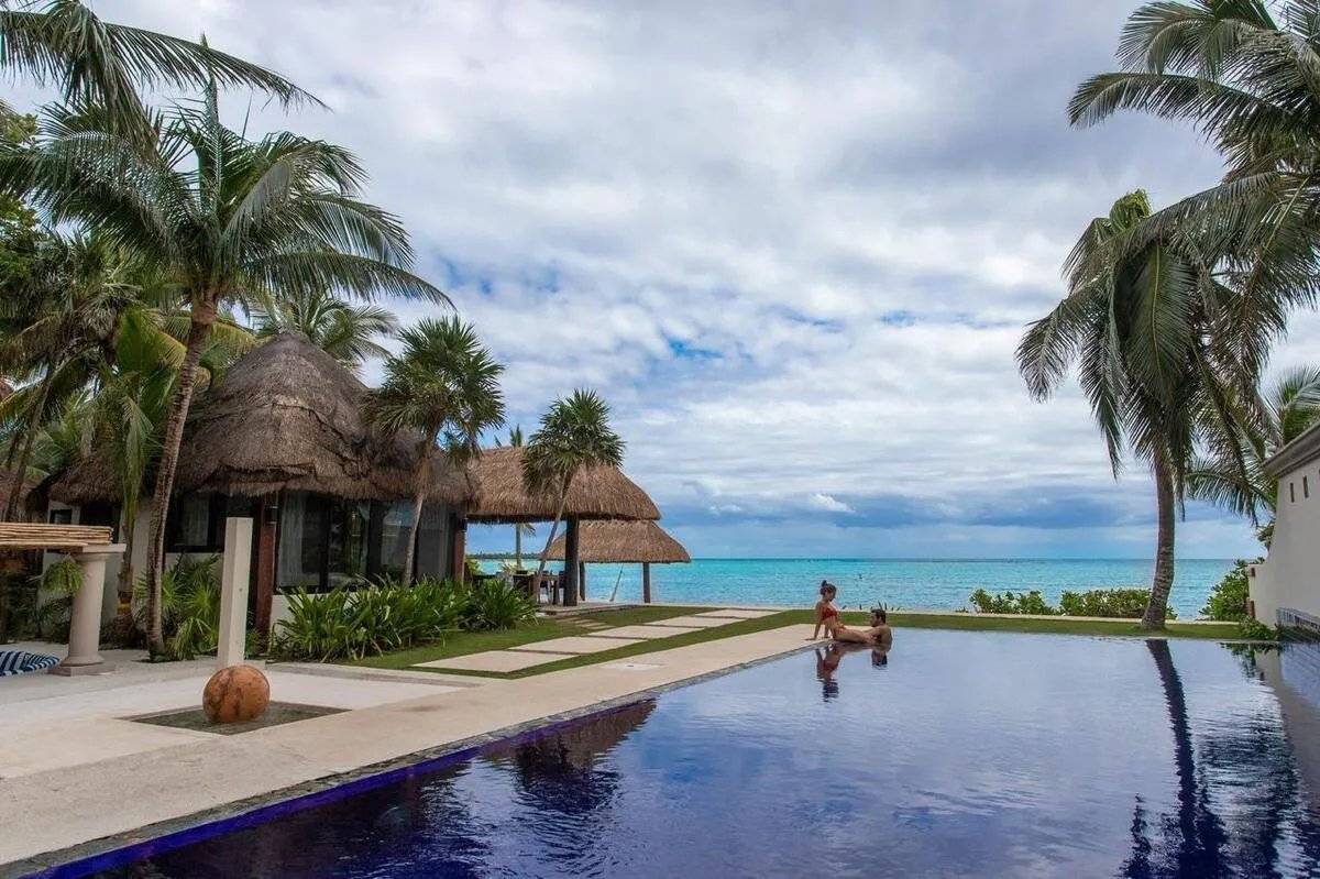 Casa de lujo frente al mar en Bahía Soliman 5