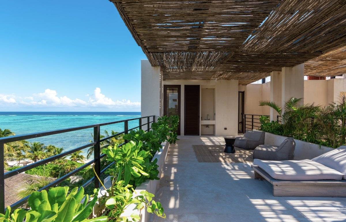 Exclusivo PH frente al mar en Tulum 4