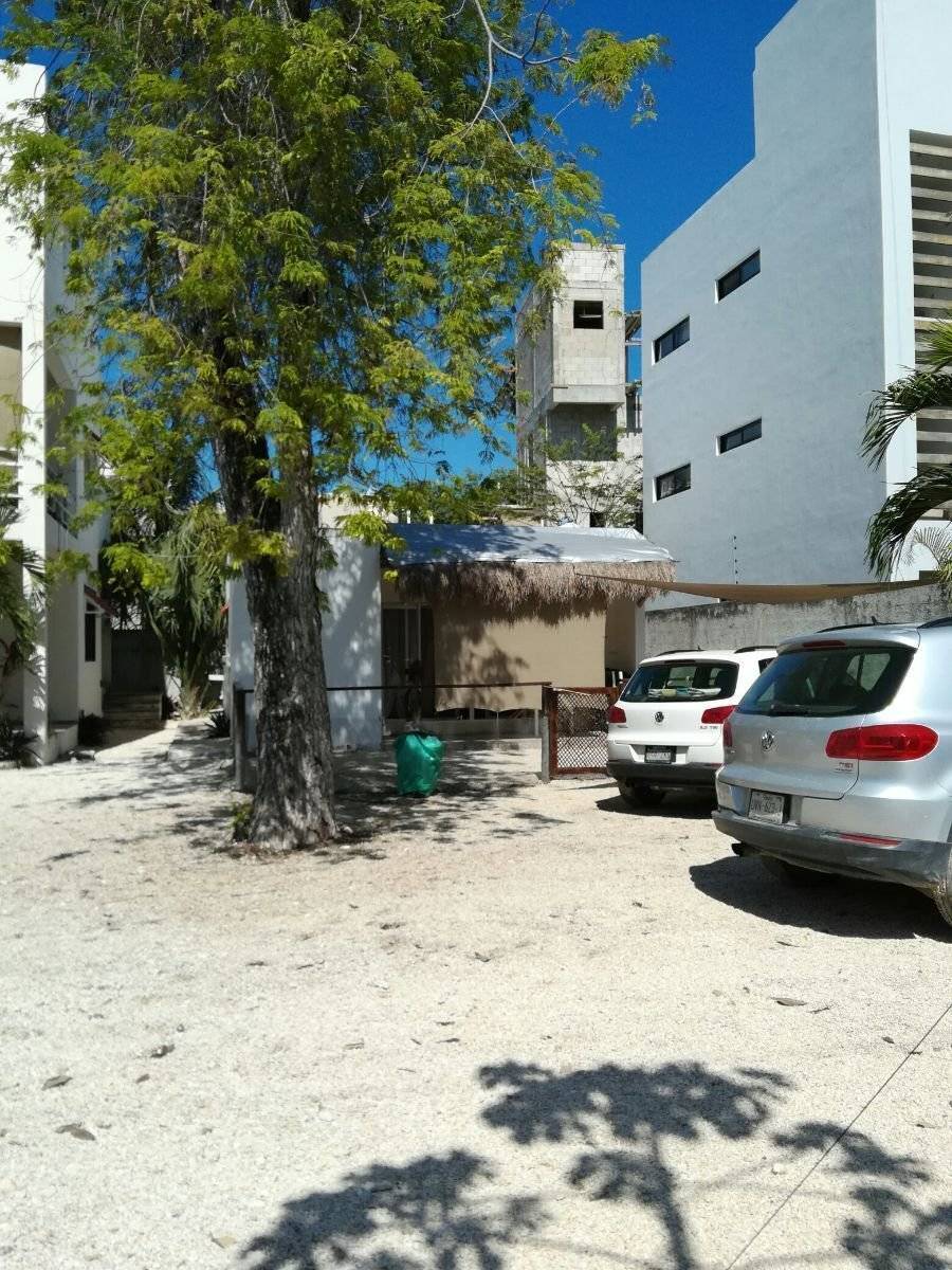 Condominio completo con balcones y aire acondicionado 5