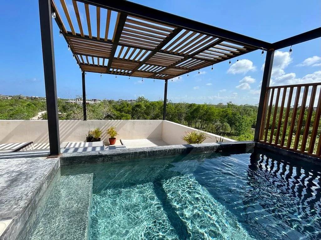 Estudio boutique con alberca y jardín zen 3