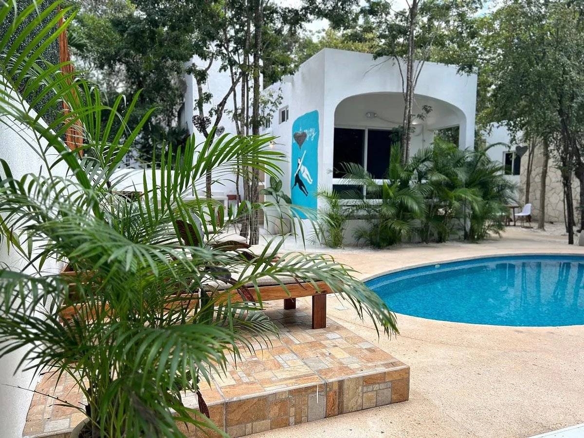 Escapa a Tulum: 6 casitas con piscina y jardín 5