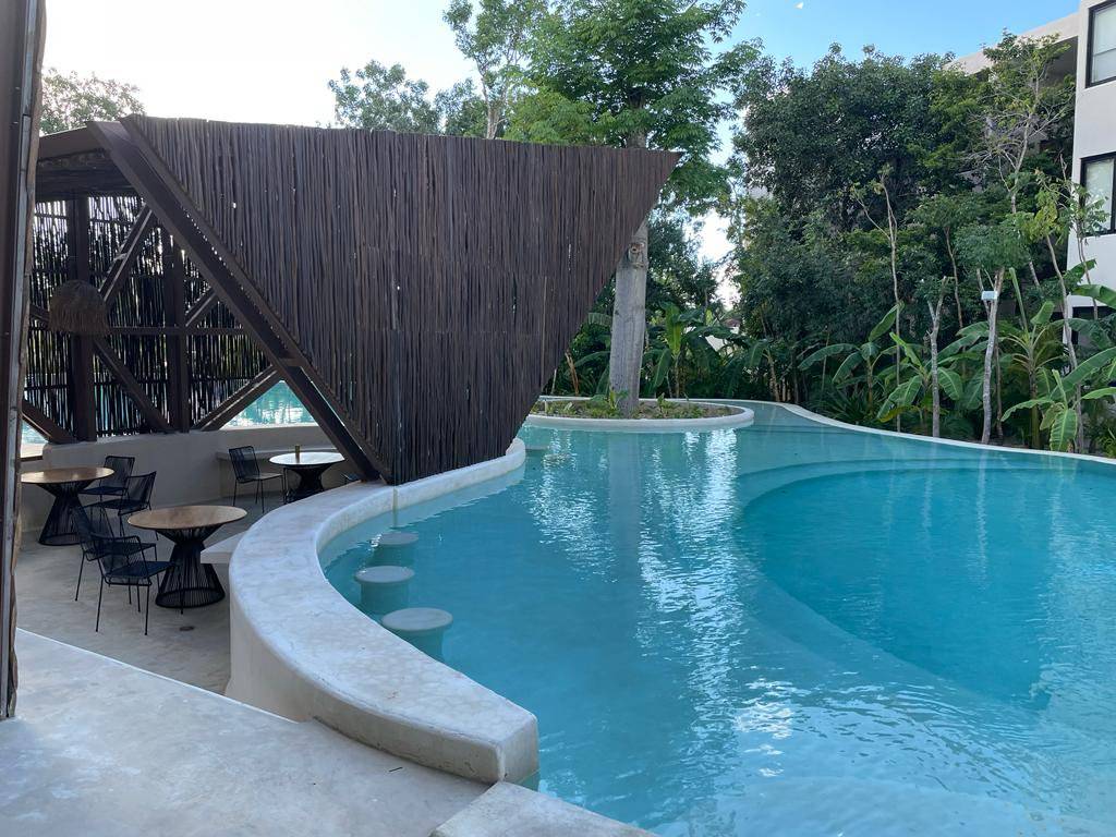 Moderno departamento en Tulum con alberca 2