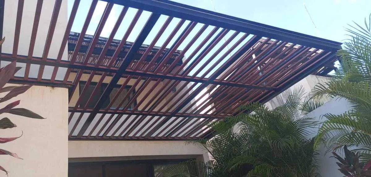Villa nueva con piscina en 5ta Avenida 4