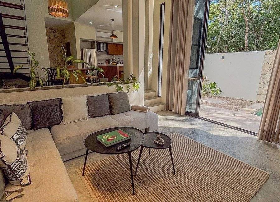 Villa Altaire: Doble altura y vistas verdes 5