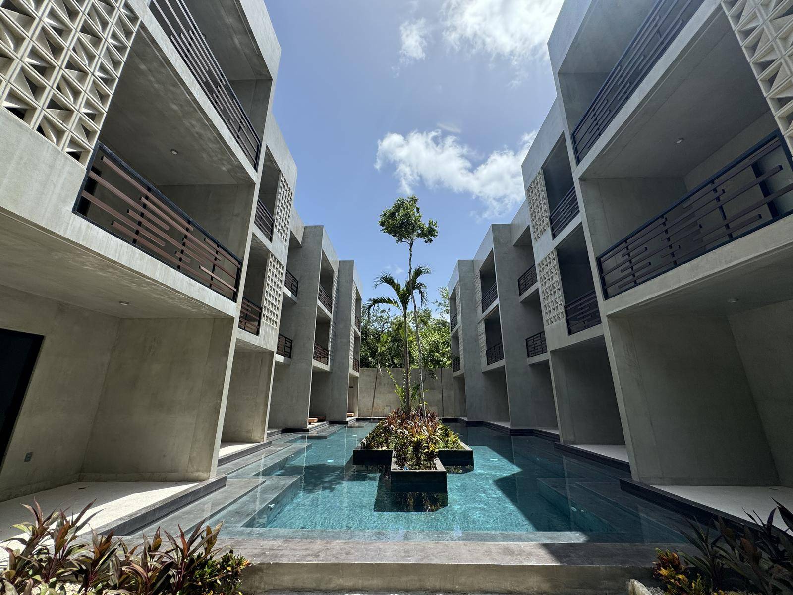 Departamentos amueblados con piscina en Tulum 3
