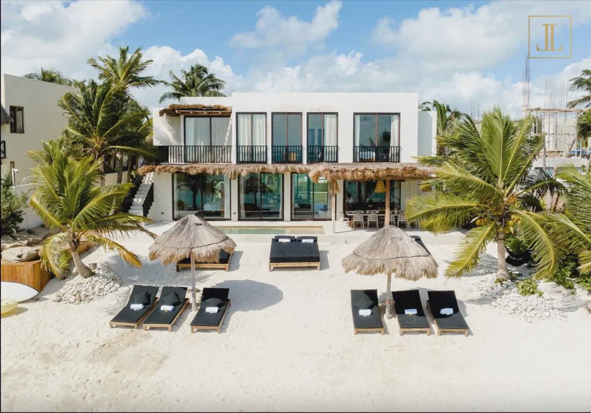 Villa de lujo con playa privada en Tulum 2