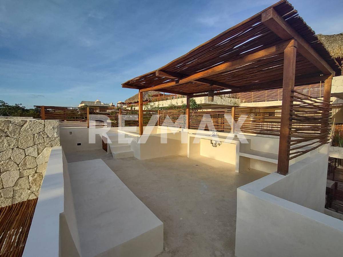 Villa de lujo con roof top y jacuzzi en Tulum 1