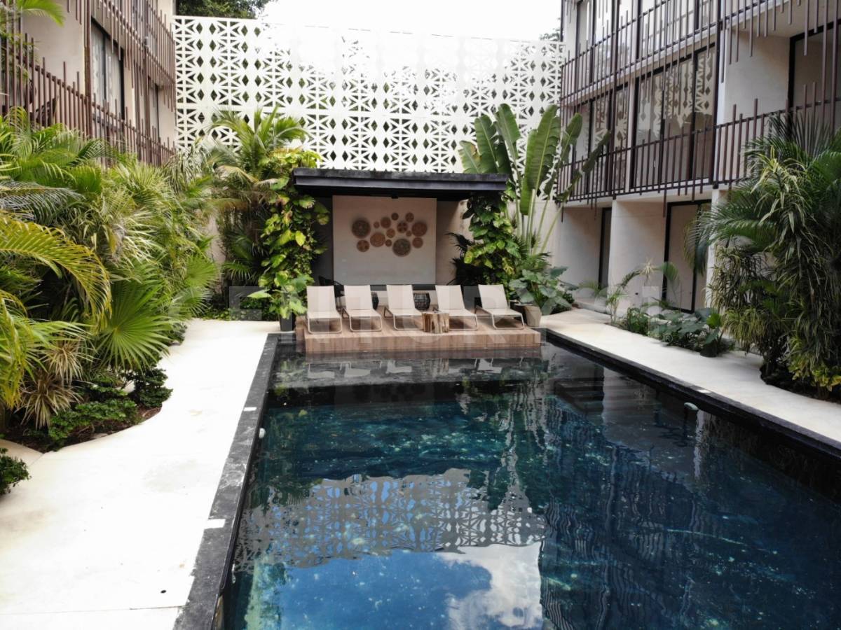 Exclusivo departamento con roof top y alberca 3