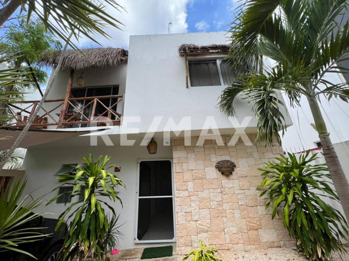 Casa luminosa con alberca estilo jacuzzi 2