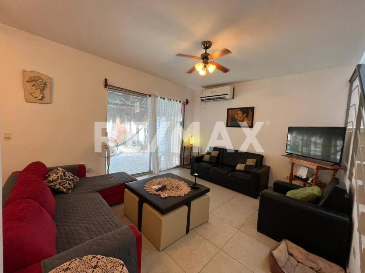 Casa luminosa con alberca estilo jacuzzi 4