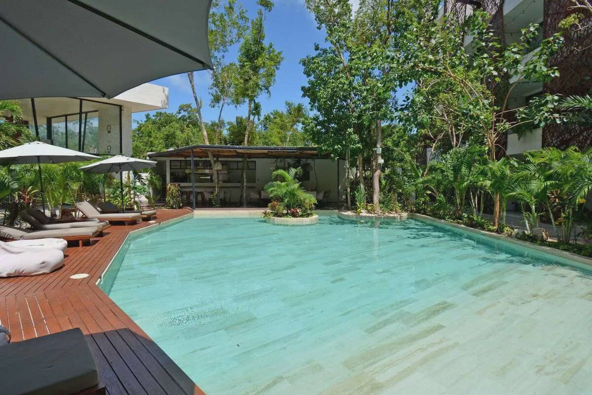 Penthouse zen con jacuzzi y vistas a la selva 3