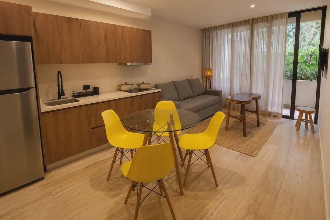 Departamento amueblado con jacuzzi en Tulum 2