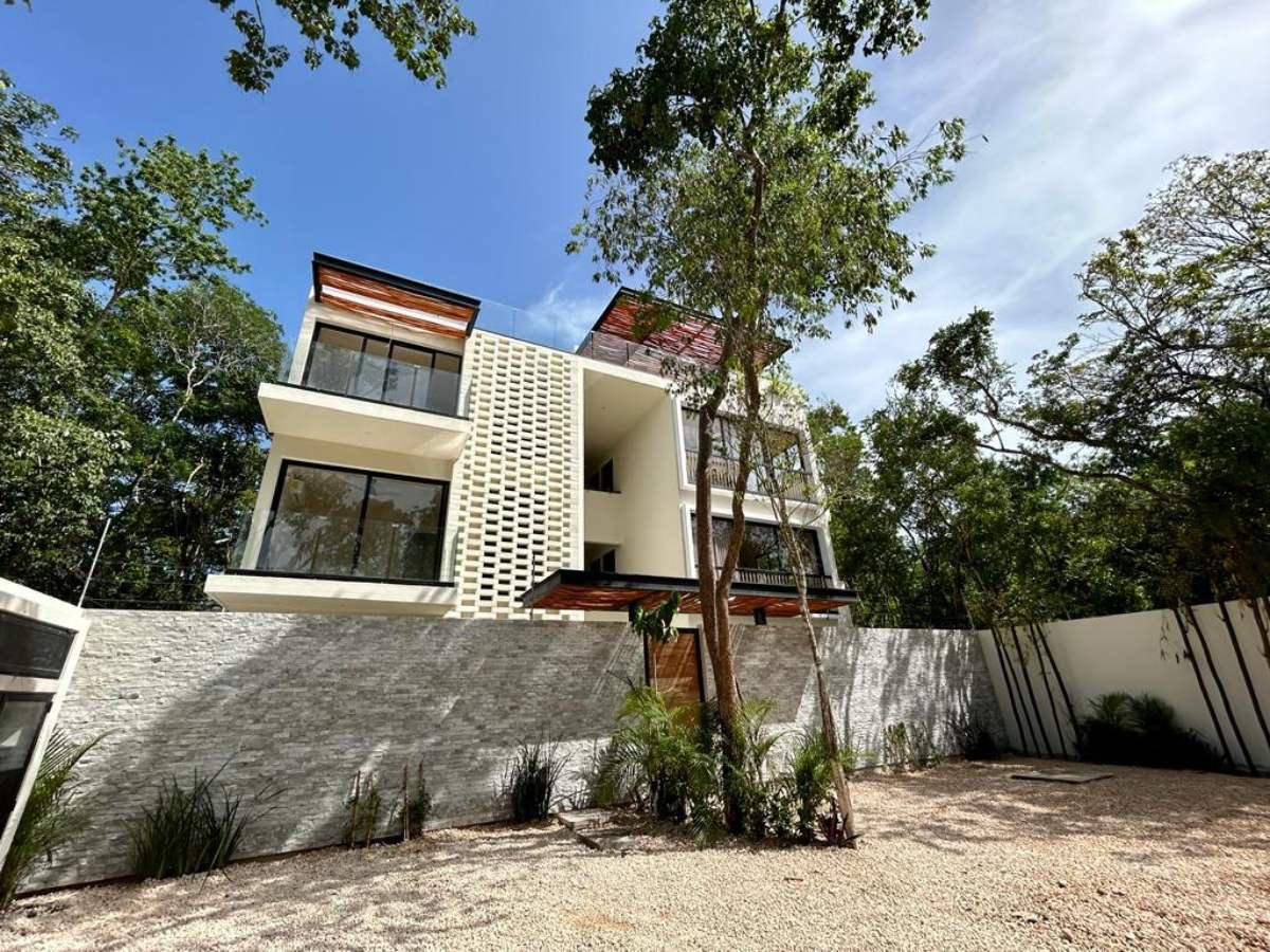 Exclusivo departamento con roof garden en Tulum 2