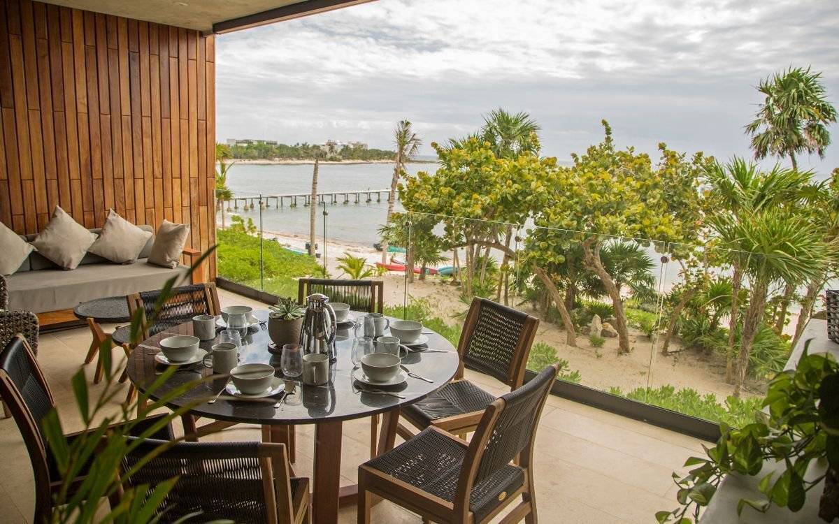 Venta, departamento en "atal" tulum, con salida directa a la playa y vista al ma 5