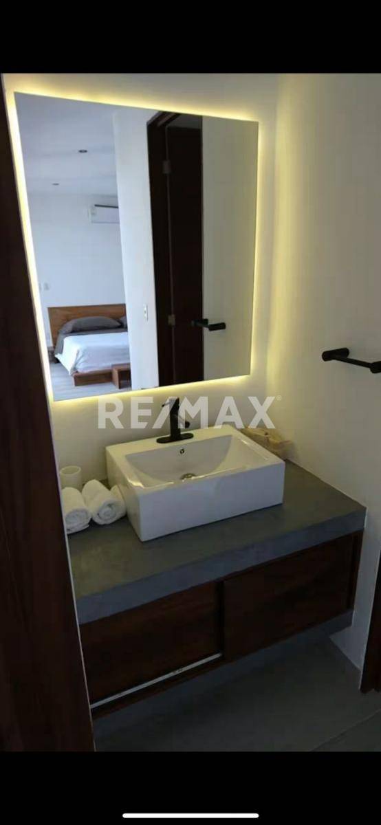 "pent house de lujo en selva tulum – exclusividad y plusvalía en la mejor ubicación" / la veleta - on sale / en venta - remax mayaland. 5
