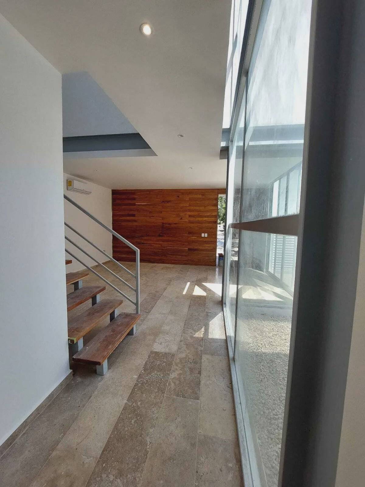 Casa de lujo con alberca y mirador en Kaybé 4
