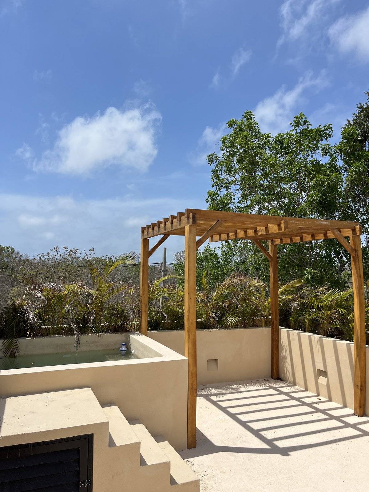 Villa en Zona Veleta: Ideal para Inversión 1