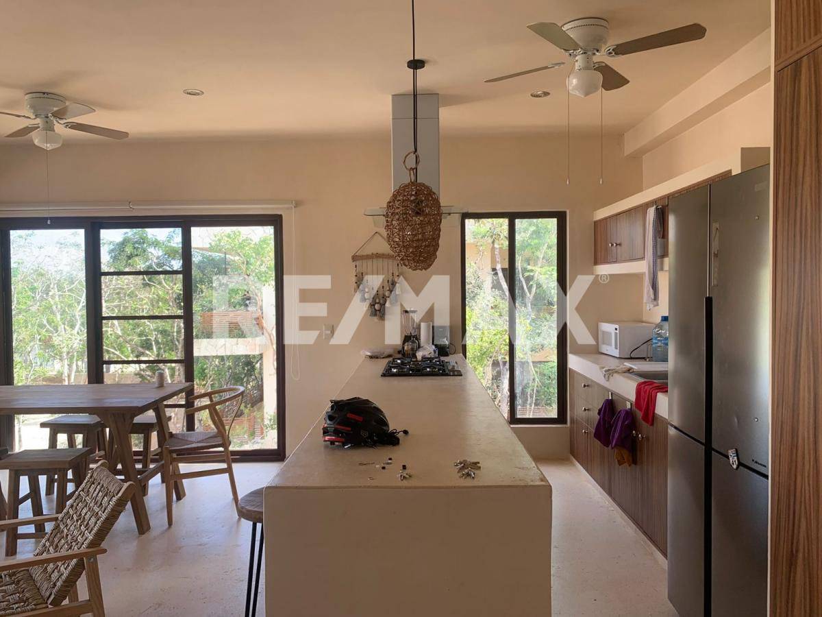 En venta hermoso pent house de 2 recamaras en tulum 4