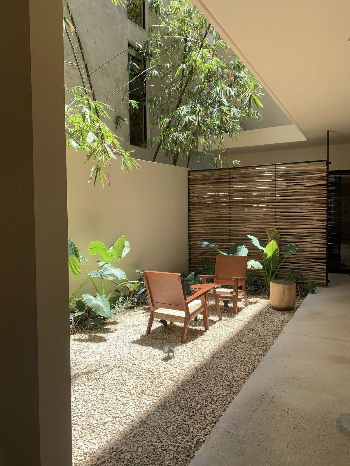 Departamento nuevo en Tulum con alberca y seguridad 2