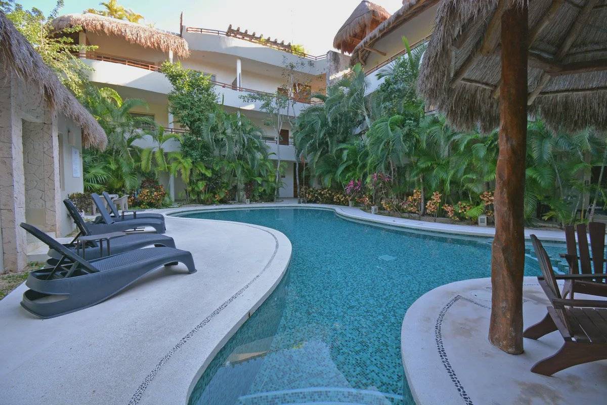 Penthouse de lujo con jacuzzi y vistas únicas 2