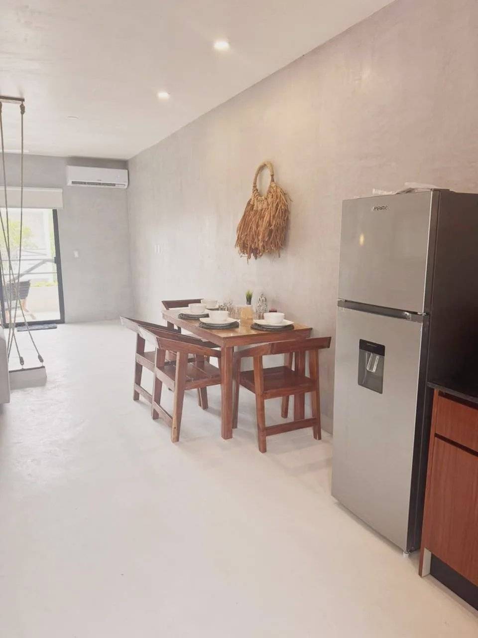 Inversión única con acceso directo a la piscina 4