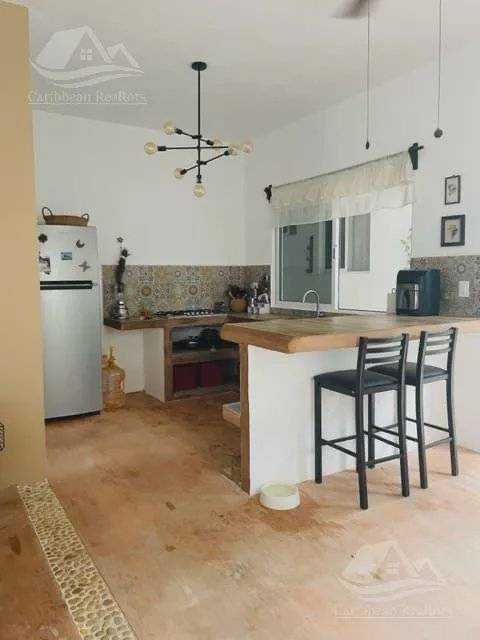 Casa con departamento independiente en Tulum 2