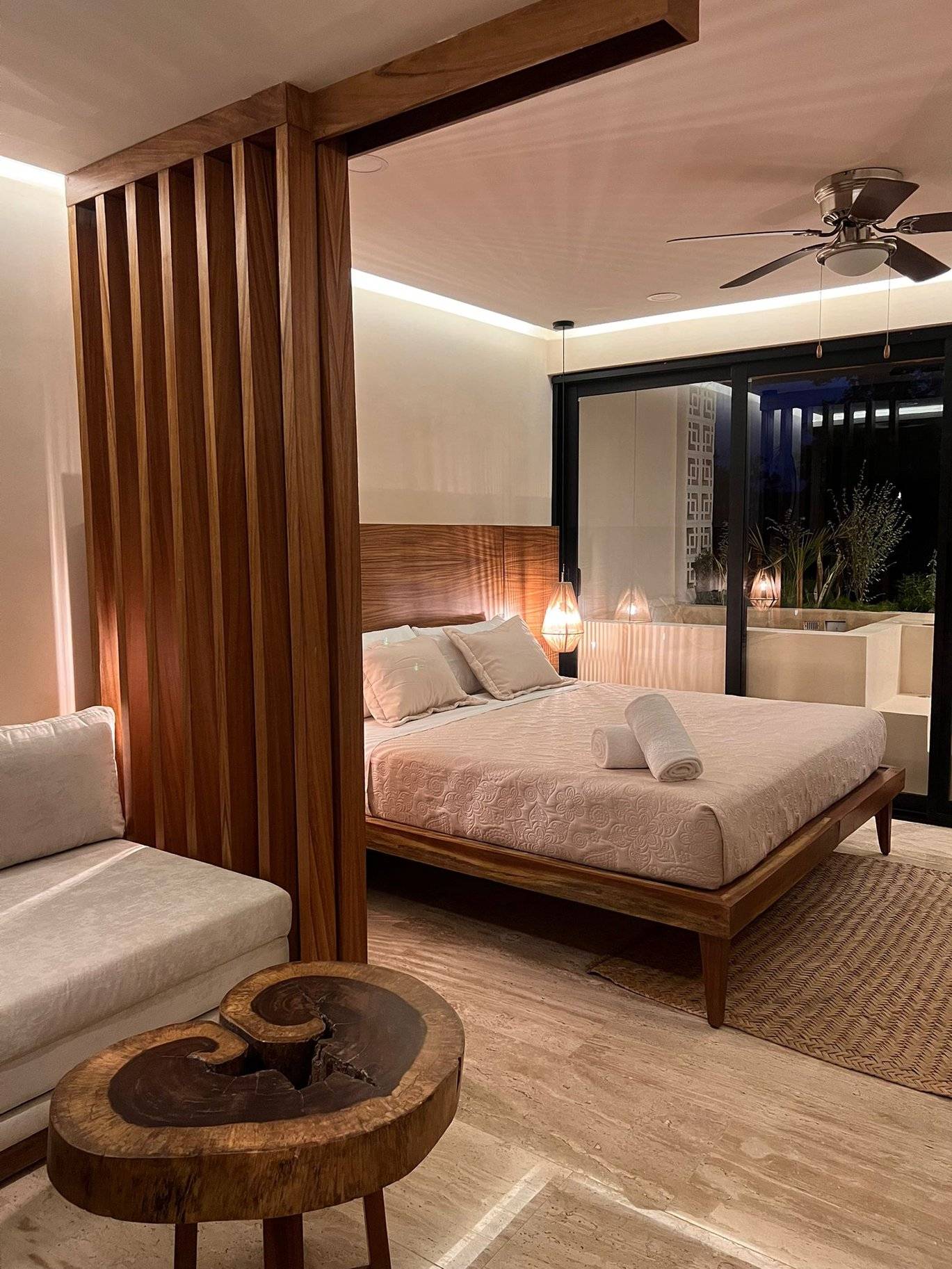 Exclusivo departamento con jacuzzi y vista selva 1
