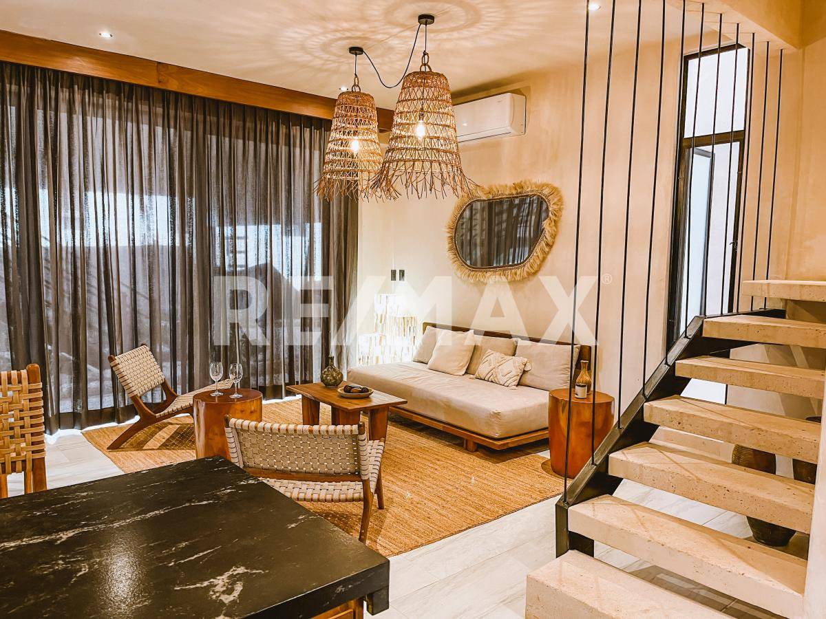 Casa moderna en La Veleta, ¡lista para habitar! 3
