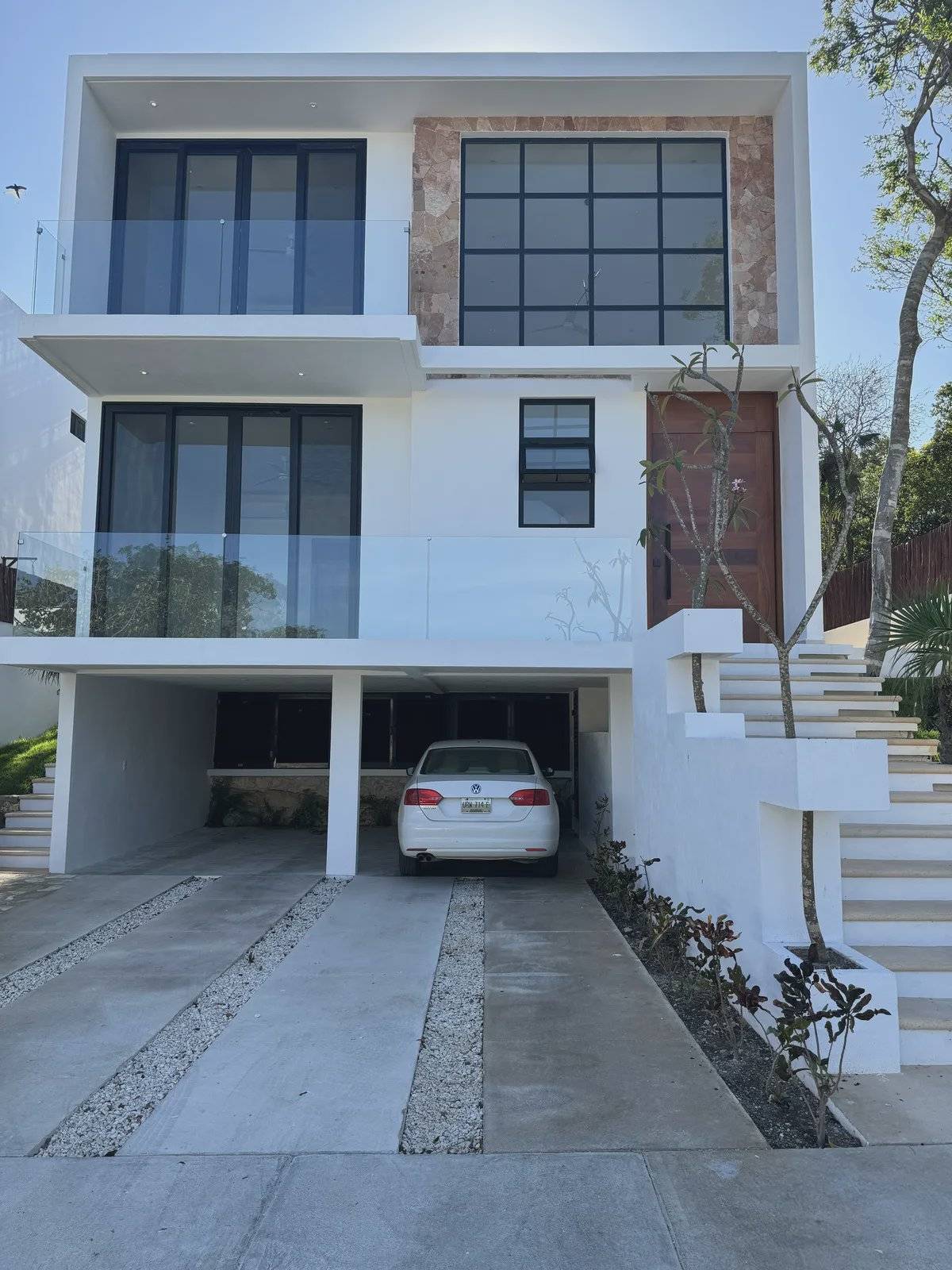 Casa de lujo en Tulum Country Club con golf 1
